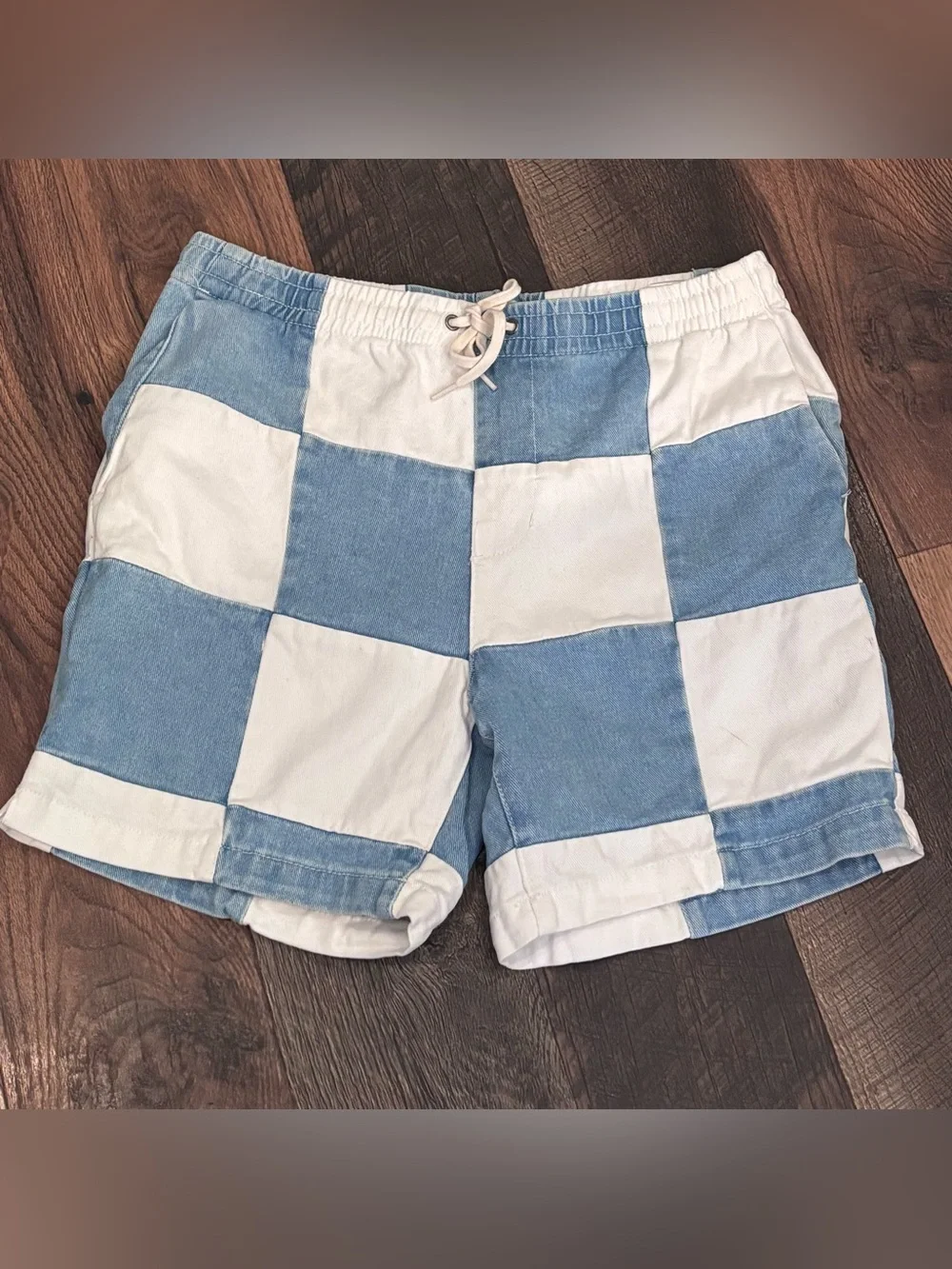 PacSun Blue and White Checkerboard Men’s Shorts in size Medium
